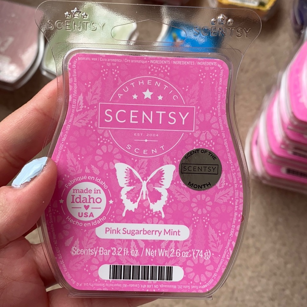 Pink sugar berry mint